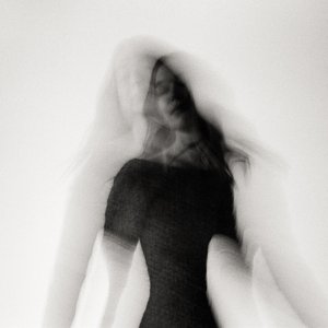 Ghostly Kisses 的头像
