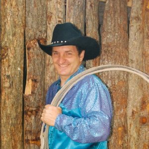 Stevie Cee 的头像