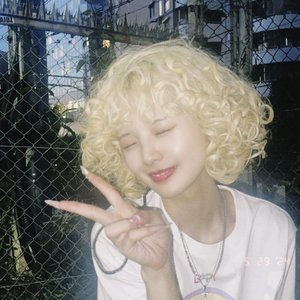 Yura 的头像
