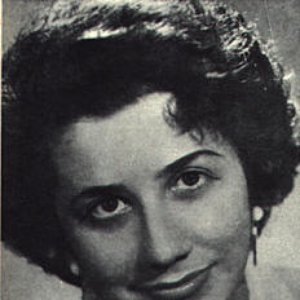 Clara Jaione 的头像