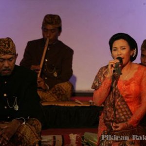 Imas Permas & Asep Kosasih 的头像