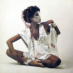 Maureen Makena 的头像