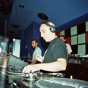 Raul Orellana 的头像