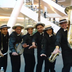 Calacas Jazz Band 的头像