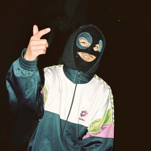 Lowtso 的头像