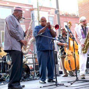 The Arpeggio Jazz Ensemble 的头像