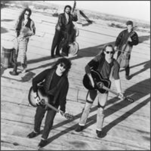 Lowen & Navarro photo provided by Last.fm