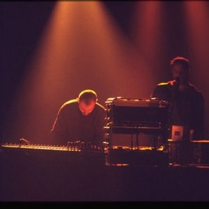 M.J. Harris & Martyn Bates 的头像