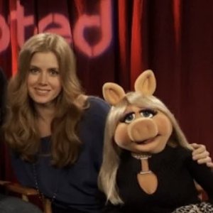 Miss Piggy & Amy Adams için avatar