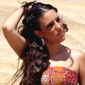 Tania S için avatar