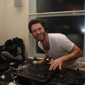 Bild für 'Howard Donald'