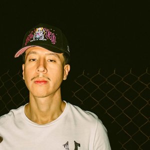 Vic Gunn 的头像