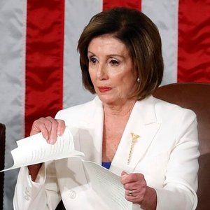 Nancy Pelosi 的头像