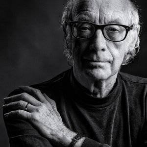 Roger McGough 的头像