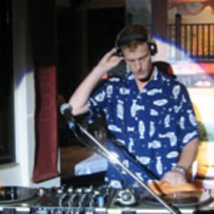 “DJ NiPS”的封面