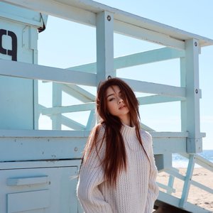 Sicily Rose 的头像
