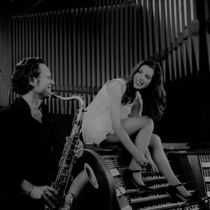 Mulo Francel & Nicole Heartseeker 的头像