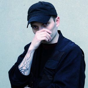 Parallx 的头像