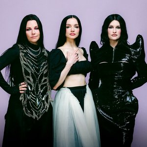 Poppy, Amy Lee & Courtney LaPlante 的头像