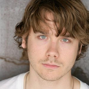 Ian Crossland 的头像