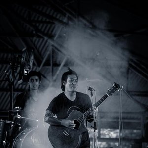 Edge Band 的头像