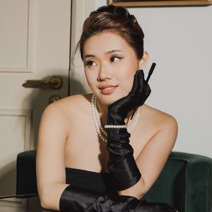 Claudia 的头像
