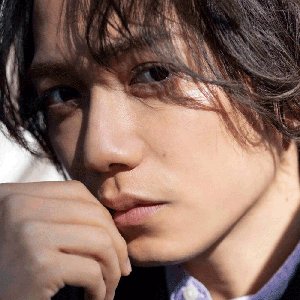 山崎育三郎 的头像