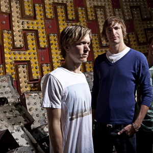 Dirty Vegas photo provided by Last.fm