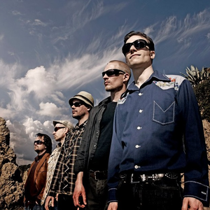 The Latebirds photo provided by Last.fm