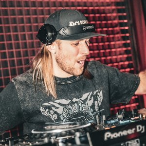 Houseium için avatar