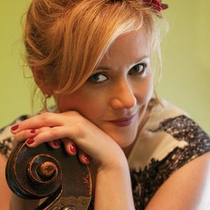 Nicki Parrott 的头像