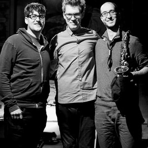 Dre Hocevar Trio 的头像