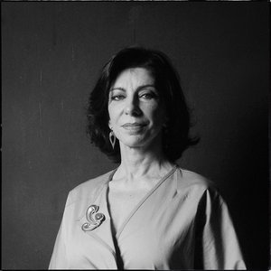 “Marília Pêra”的封面