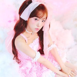Yena 的头像