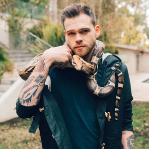 Elijah Daniel 的头像
