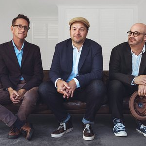 Jake Mason Trio 的头像