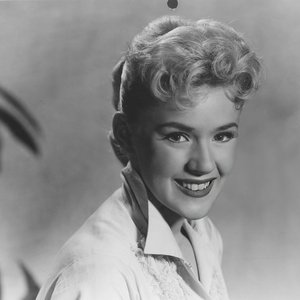 Connie Stevens 的头像