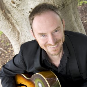 Robbie Long 的头像