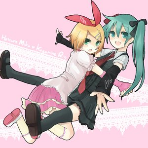 Изображение для '初音ミク & 鏡音リン'