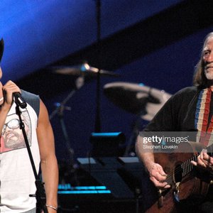 Kenny Chesney & Willie Nelson 的头像