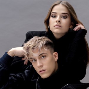 Avatar for Laura Tesoro & Loïc Nottet