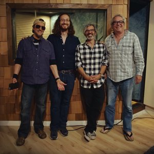 Mike Baggetta, Jim Keltner, Mike Watt 的头像