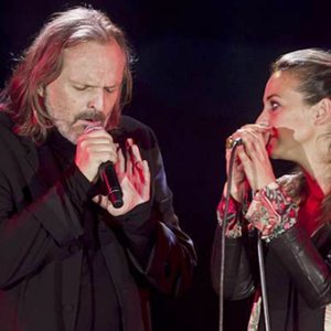 Miguel Bosé con Leonor Watling için avatar