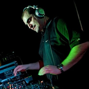 Freefall photo provided by Last.fm