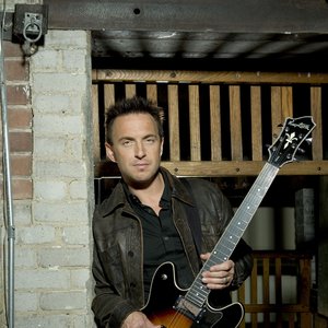 Colin James 的头像