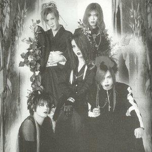 L'yse:nore 的头像