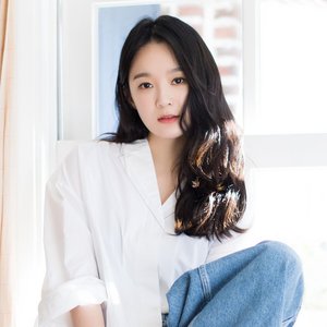 Изображение для '강민경'