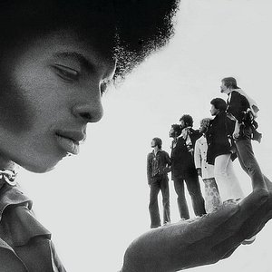Sly & The Family Stone 的头像