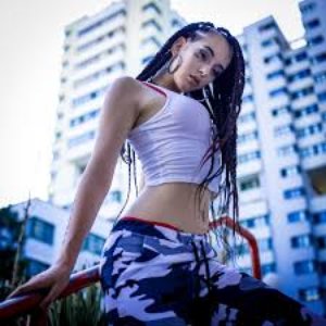 Samira Dezaki 的头像