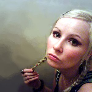 “Eimear Bradley-Belfast+Irish Treats”的封面